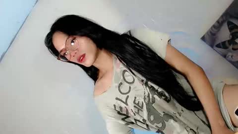 the_horny_bella online show from February 24, 6:00 pm