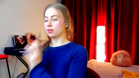 Ally    STREAMING ON TWITCH NOW Check my Twitter for updates online show from March 7, 3:56 pm