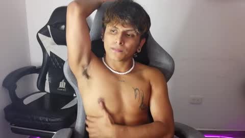 Danny online show from March 30, 5:18 am