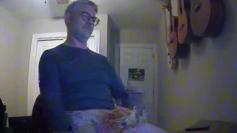 thebell111 online show from December 15, 4:18 am