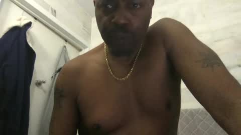 Snapshot of theblacklordmaster chatting on March 10, 11:55 am theblacklordmaster online show from March 10, 11:55 am