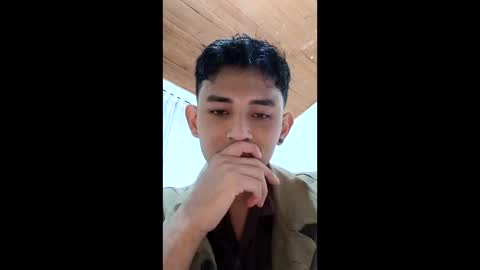 thebluesky_18 online show from December 17, 12:17 am