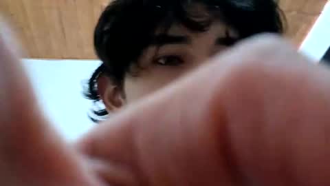 Snapshot of thebluesky_18 chatting on September 11, 12:39 pm thebluesky_18 online show from September 11, 12:39 pm