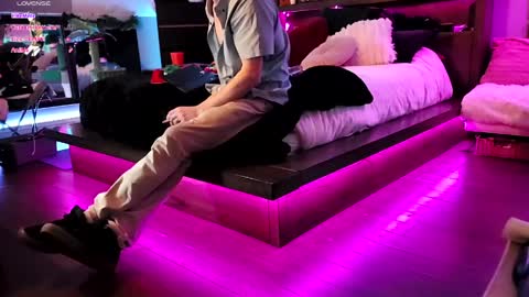 Thatcarrguyy online show from April 6, 5:08 am