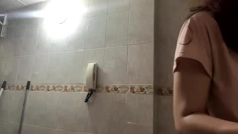 Paulette online show from December 16, 10:49 pm