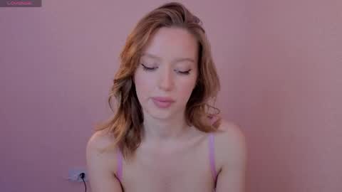 Olivia online show from June 1, 7:15 pm