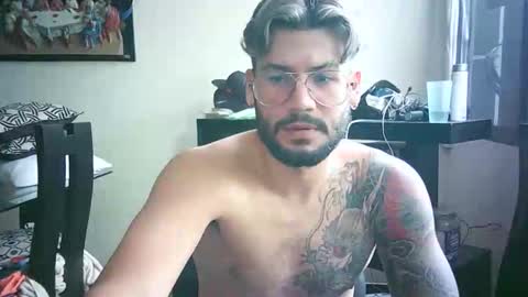 thedragonboyxxx online show from April 22, 6:48 pm