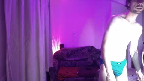 RickyLee online show from February 19, 7:40 am