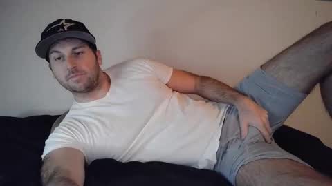 Theetwohander online show from February 22, 1:42 am