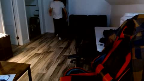 EthicalNightOps online show from February 3, 8:18 am