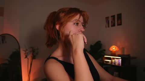   Streaming mostly at    online show from June 18, 11:32 pm