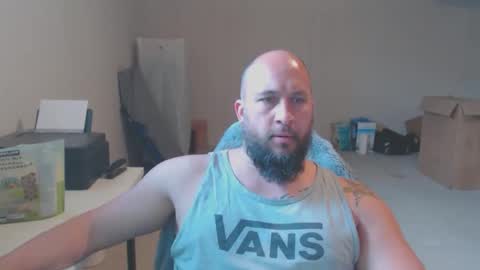 thehawaiian93 online show from April 3, 8:38 pm