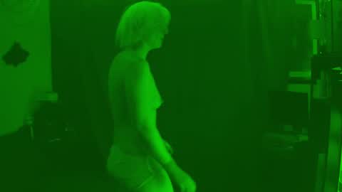 thehungmantis online show from February 13, 3:07 am