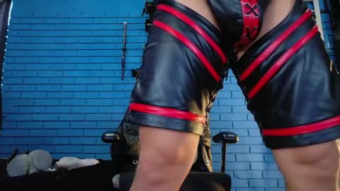 Ian Deniel online show from May 26, 8:59 pm