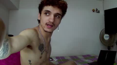 theking11220 online show from February 21, 5:56 am