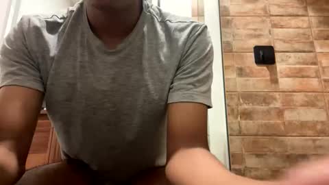 themachcute online show from May 12, 2:53 am