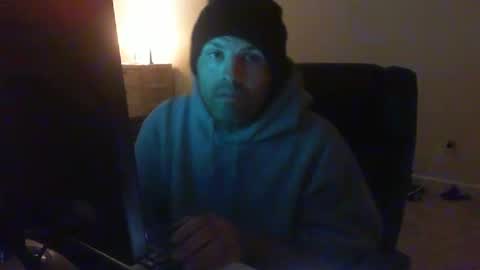 Snapshot of theman18951pa chatting on January 9, 2:33 am theman18951pa online show from January 9, 2:33 am