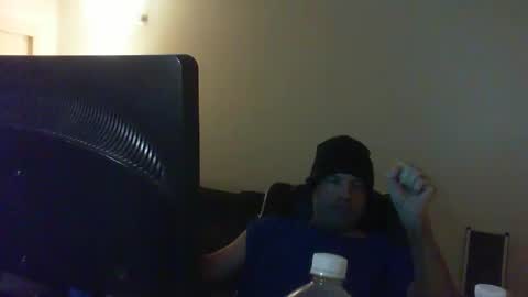 Snapshot of theman18951pa chatting on January 13, 1:34 am theman18951pa online show from January 13, 1:34 am