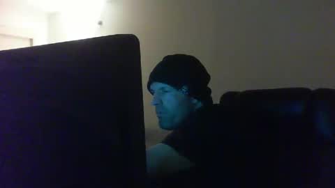 Snapshot of theman18951pa chatting on January 26, 4:09 am theman18951pa online show from January 26, 4:09 am