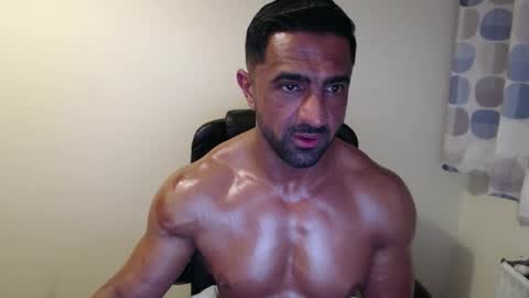 Snapshot of themusclefactory chatting on October 3, 6:16 pm TheMuscleFactory online show from October 3, 6:16 pm