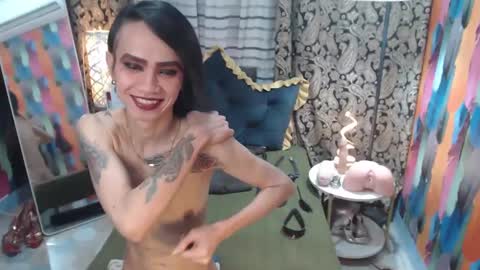Snapshot of thenchantressduo69 chatting on March 7, 6:54 pm Anne online show from March 7, 6:54 pm