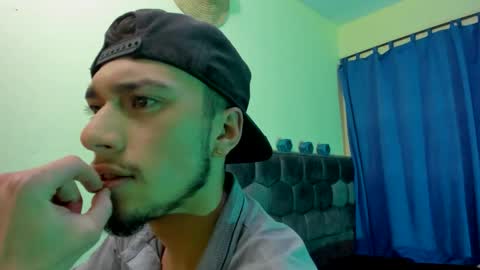 Theo online show from September 14, 7:21 am