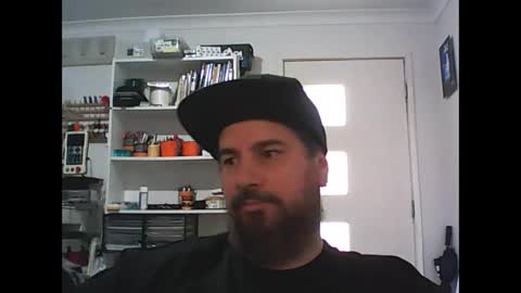aussiebeard online show from February 20, 2:40 am