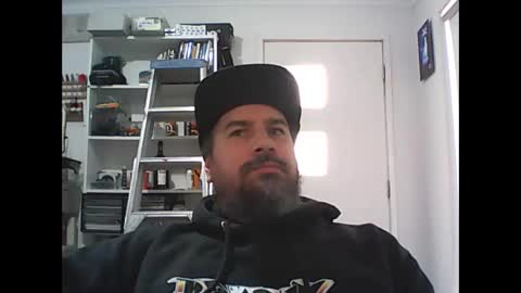 aussiebeard online show from September 17, 1:42 am