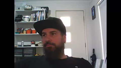 aussiebeard online show from February 18, 3:53 am