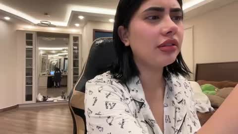 Snapshot of therealcamilabaddie chatting on September 20, 4:10 pm therealcamilabaddie online show from September 20, 4:10 pm