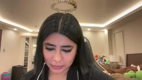 Snapshot of therealcamilabaddie chatting on November 2, 6:24 am therealcamilabaddie online show from November 2, 6:24 am