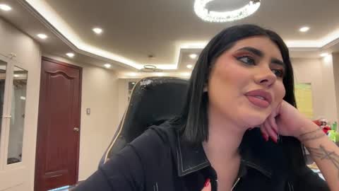 Snapshot of therealcamilabaddie chatting on September 18, 8:46 pm therealcamilabaddie online show from September 18, 8:46 pm