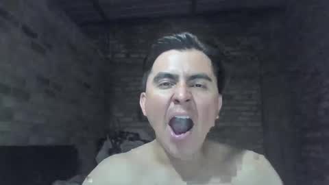 Theron Devereaux online show from December 16, 2:08 am