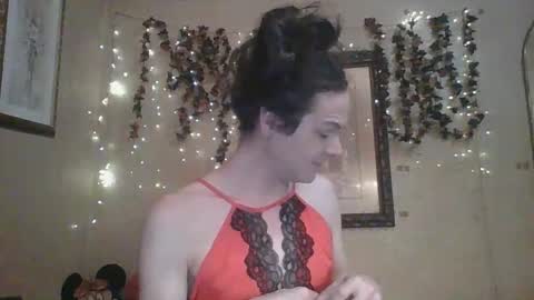 sillymillie0 online show from February 18, 12:21 am