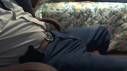 thetnguy online show from December 1, 5:26 pm