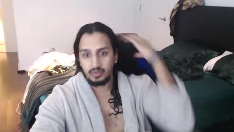 Snapshot of theworldisavampire2 chatting on December 14, 11:23 pm theworldisavampire2 online show from December 14, 11:23 pm