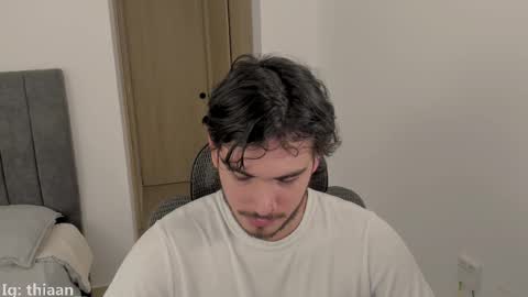 thiaan__ online show from September 10, 2:56 am