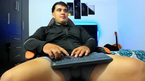 Thiago online show from April 5, 6:10 am