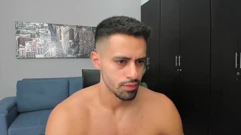 thiago_driussi online show from October 13, 10:34 pm