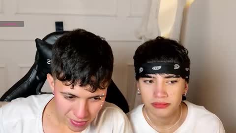 thiago_n_sam online show from October 28, 6:14 am