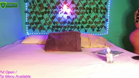 Thicc Queen The Rascal online show from April 3, 3:02 am