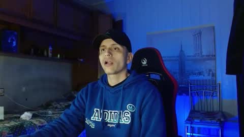 Latino 8.5 inches online show from February 22, 10:12 pm