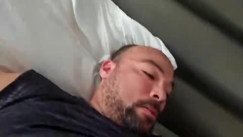 Snapshot of thick_cock_al chatting on January 20, 2:03 pm thick_cock_al online show from January 20, 2:03 pm