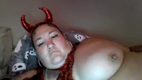 Snapshot of thickandjuicy7612 chatting on October 1, 6:34 am thickandjuicy7612 online show from October 1, 6:34 am