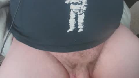 Snapshot of thickboylikestostroke chatting on January 6, 5:19 am thickboylikestostroke online show from January 6, 5:19 am