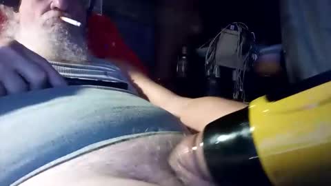 thickcock0008 online show from April 7, 12:07 pm