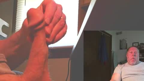 thickcock4u1105 online show from May 10, 5:41 pm