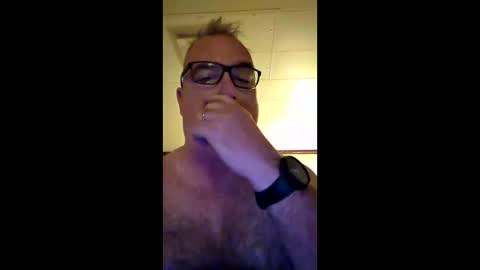 thickwhiteload online show from May 24, 9:05 am
