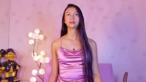 Eva  online show from April 14, 1:47 pm