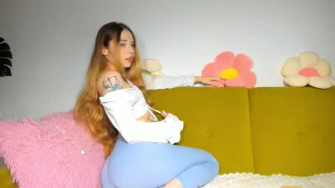 Amelia  shows on mondays fridays and sundays  if anything changes im giving updates on my fansly  online show from December 2, 2:03 pm